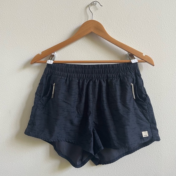 Vuori Pants - Vuori Dash Women's Athletic Shorts